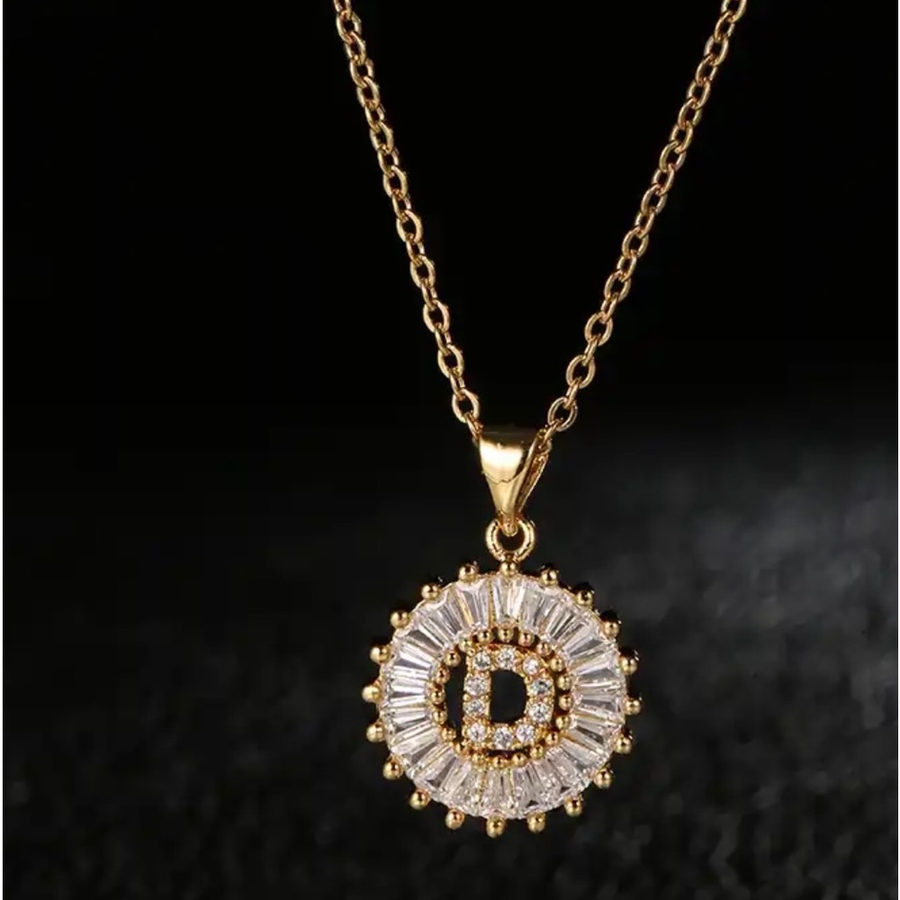 18k gold letter D AAA Zirconium necklace